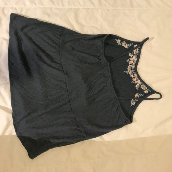 Flowy tank top - Picture 2 of 3